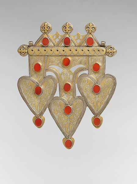 Triple Cordiform Pendant, Silver; fire-gilded and chased, with decorative wire and stamping, openwork, ram's-head terminals, and table cut carnelians 