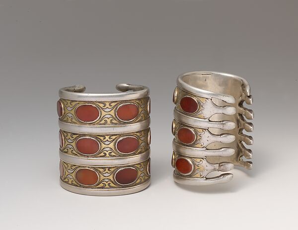 Armband, One of a Pair, Silver; fire-gilded and chased, with table-cut carnelians 