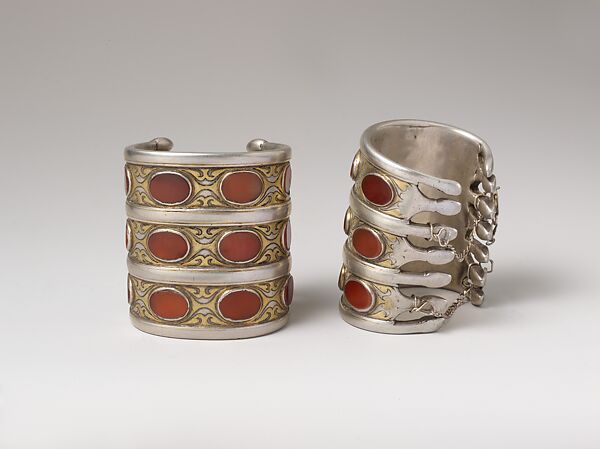 Armband, One of a Pair, Silver; fire-gilded and chased, with table-cut carnelians 