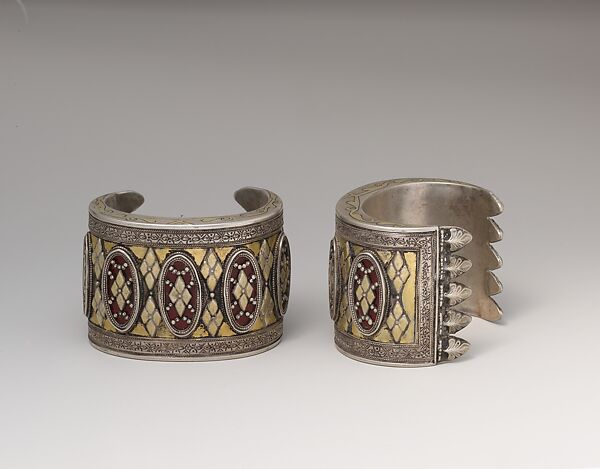 Armband, One of a Pair, Silver, with silver shot, decorative wire, and glass inlays backed with
cloth, lacquer, or paper