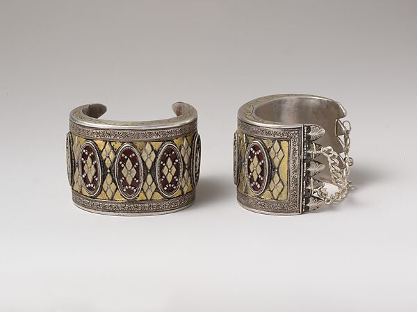 Armband, One of a Pair