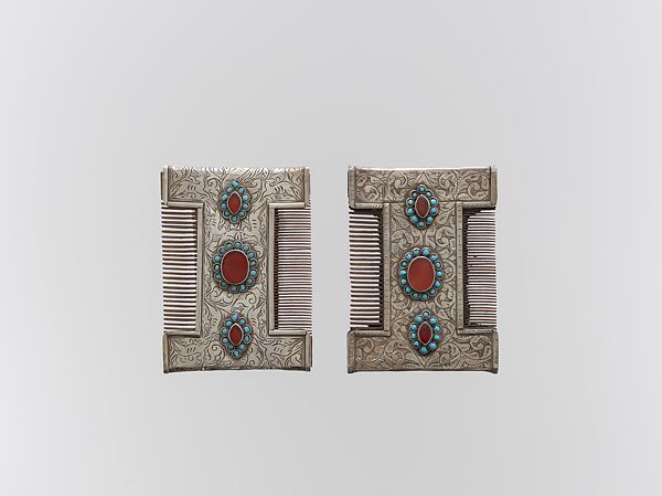 Comb, Wood and silver; chased, with table-cut and cabochon carnelians and turquoise beads