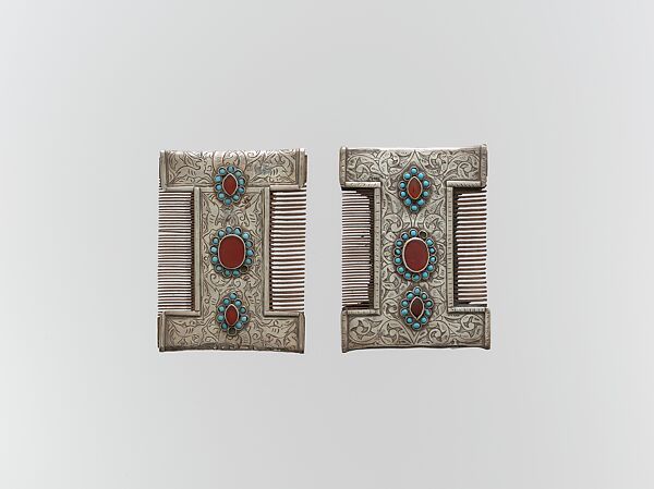 Comb, Wood and silver; chased, with table-cut and cabochon carnelians and turquoise beads 