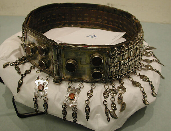 Woman's Belt, Silver, fire-gilded and chased, with decorative silver wire, applied decoration, pendants, and table-cut carnelians; mounted on leather