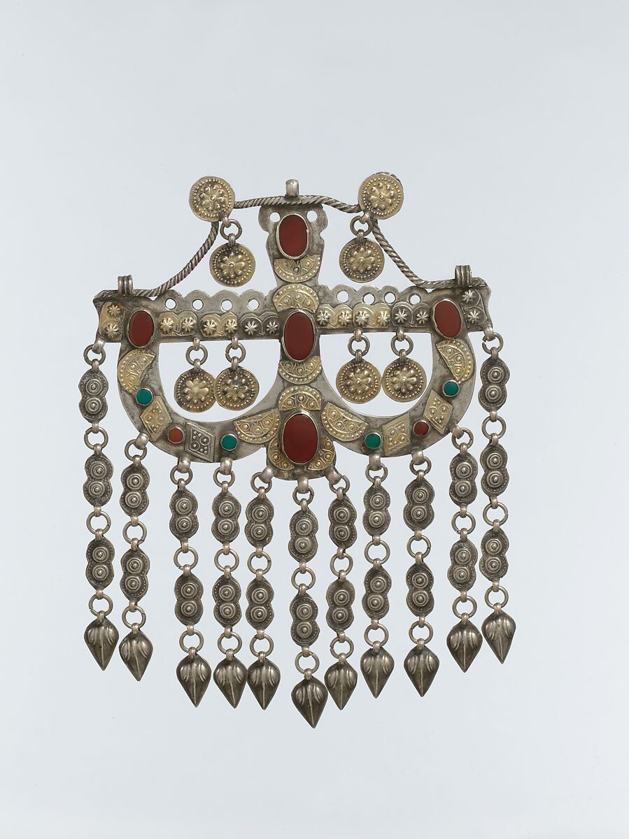 Pectoral Ornament (?), Silver, fire-gilded, with applied decoration, twisted wire, connecting links and embossed pendants, table-cut carnelians, and glass stones 