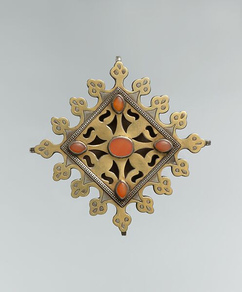 Pectoral Ornament, Silver; fire gilded, with decorative wire, and table cut and carbochon carnelians 