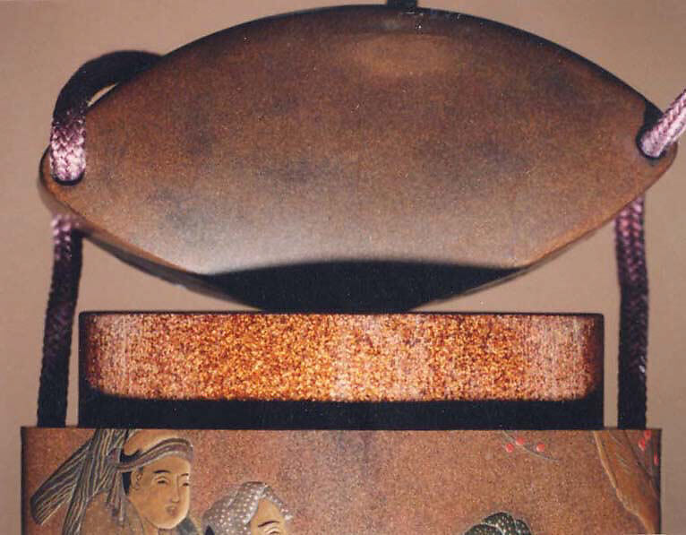 Case (Inrō) with Design of a Teahouse (obverse) Three Travelers En Route (reverse), Yamada Jōkasai (1681–1704), Lacquer decorated with sprinkled hiramakie lacquer, sprinkled and polished takamakie lacquer relief, and nashiji (pear skin) lacquer; Ojime: ivory and gold lacquer bead; Netsuke: carved wood bird (signed Shuko), Japan