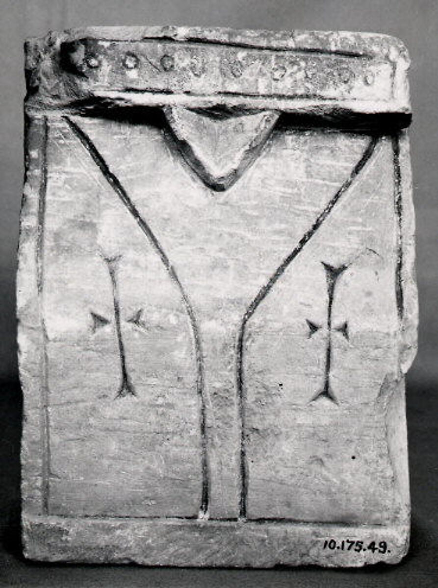 Console with Incised Lines and Crosses, Limestone, red pigment; incised