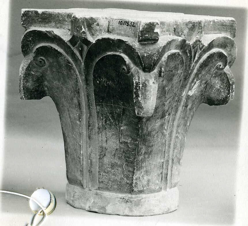Capital, Limestone; carved in relief