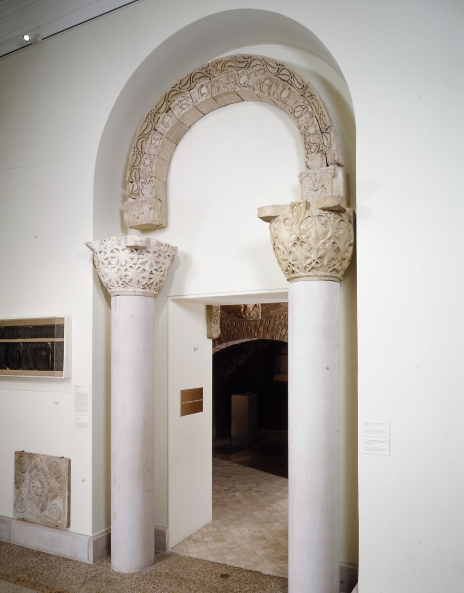 Capital with a Pattern of Leaves and Vines, Limestone; carved in relief
