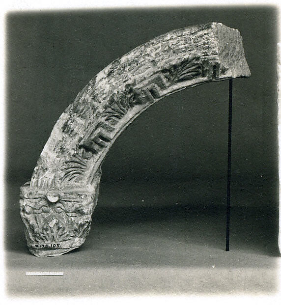 Fragment of Archivolt with a Corinthian Capital, Limestone; carved in relief