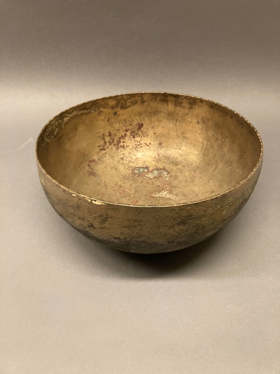 Bowl, Bronze