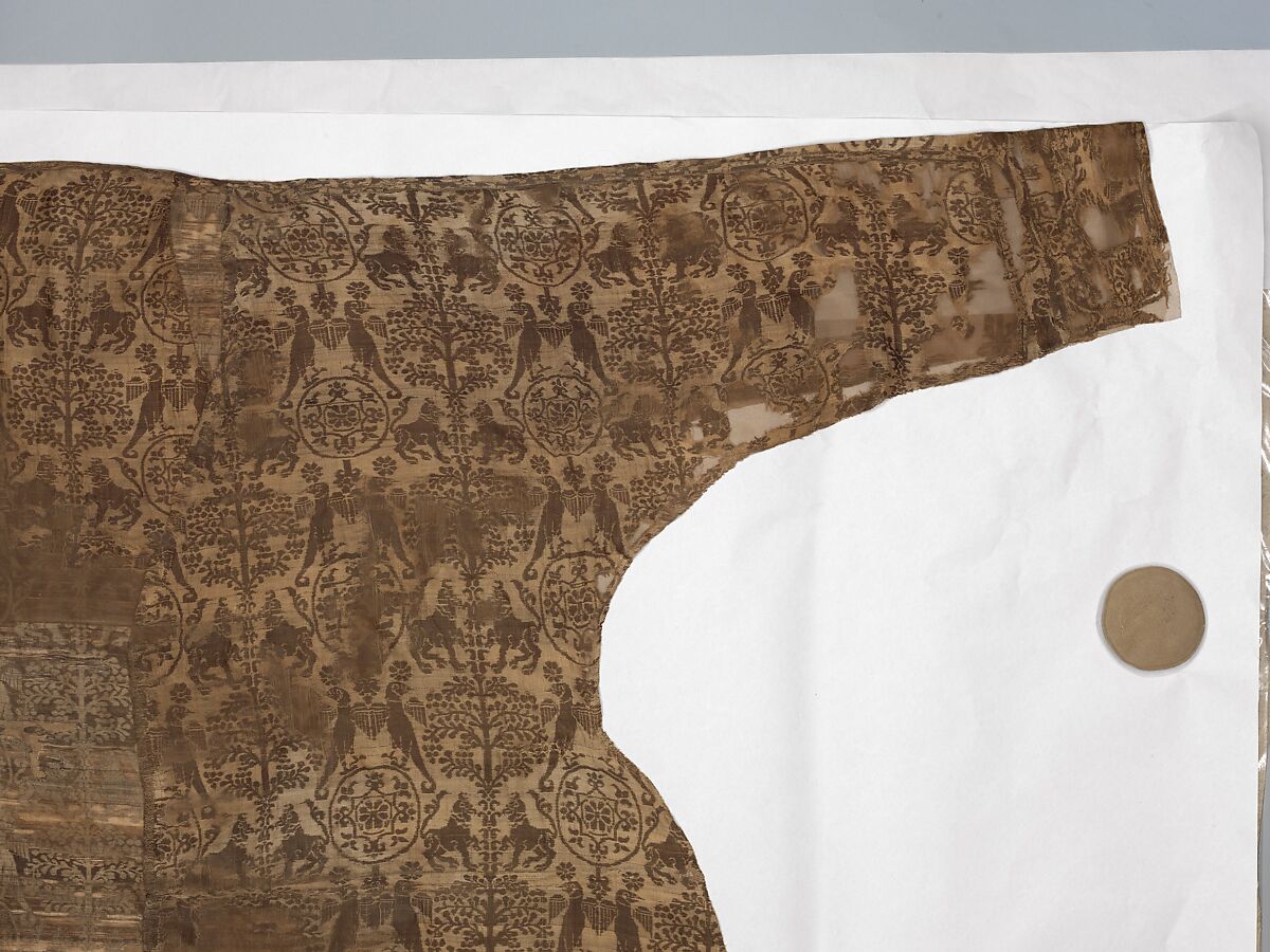 Riding Coat, Silk; weft-faced compound twill (samite)