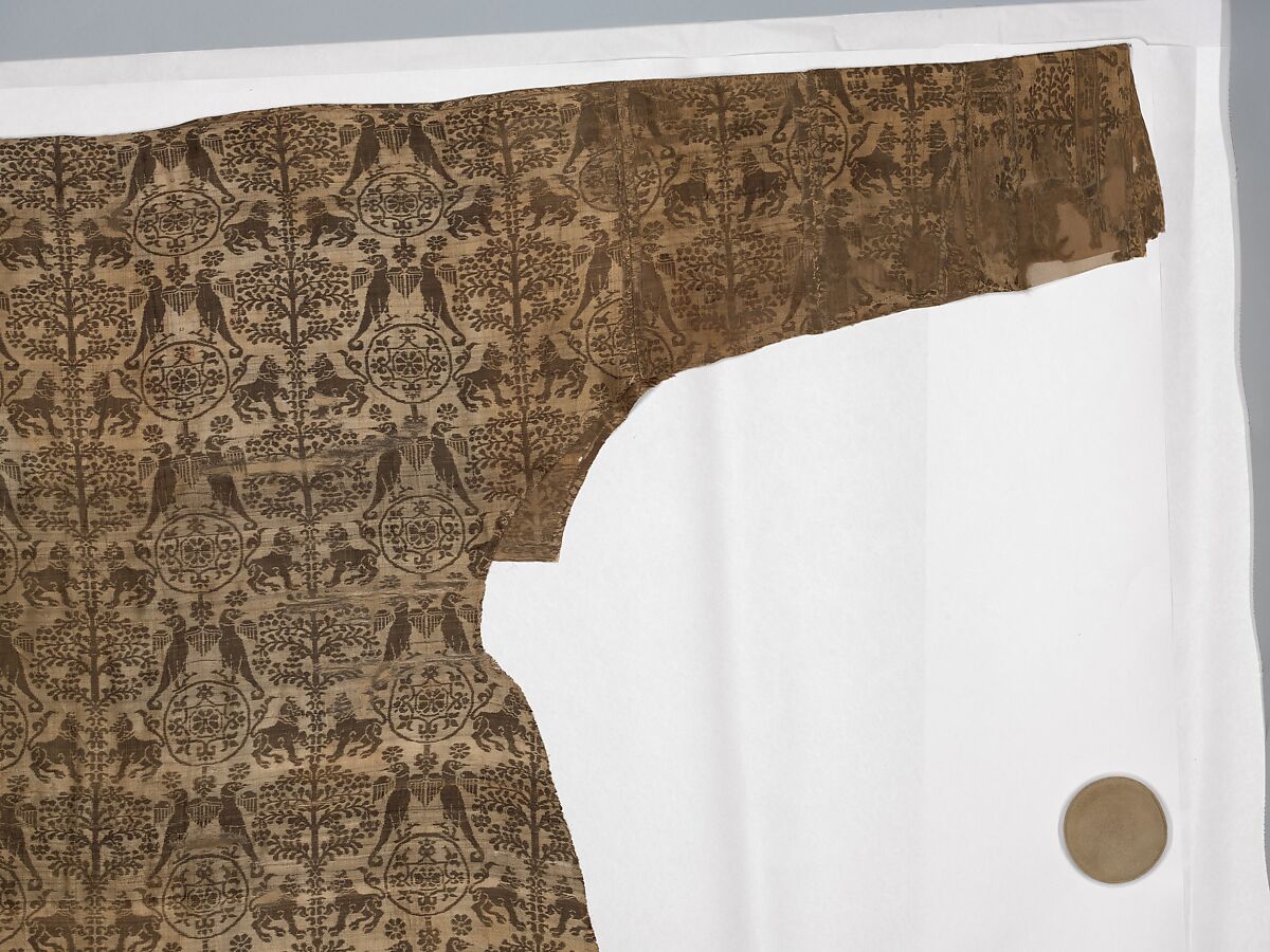 Riding Coat, Silk; weft-faced compound twill (samite)