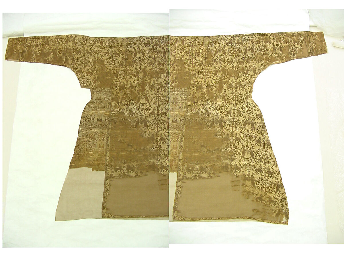 Riding Coat, Silk; weft-faced compound twill (samite)