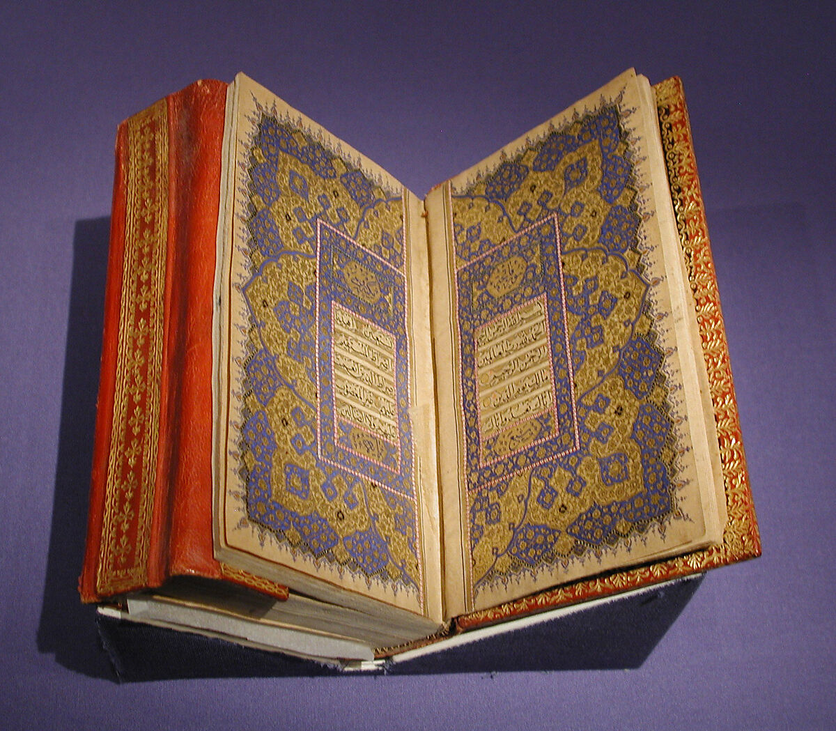 Qur'an Manuscript, Ink, gold, and lapis on paper; leather binding