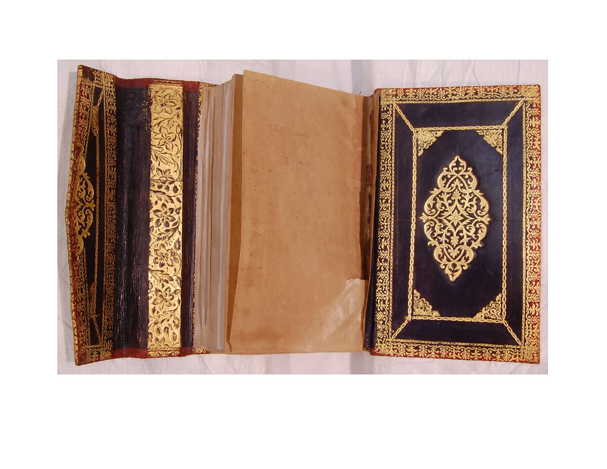 Qur'an Manuscript, Ink, gold, and lapis on paper; leather binding