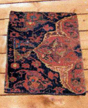 Ushak Carpet Fragment, Wool; symmetrically knotted pile 