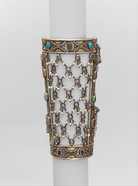 Armband, Silver, pearls, turquoise, agate, and semi-precious stones or glass; fire filded