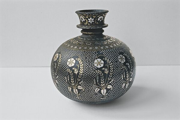 Bidri Huqqa (Water Pipe) Base with Poppies against a Pointillist Ground, Zinc alloy inlaid with brass and silver 