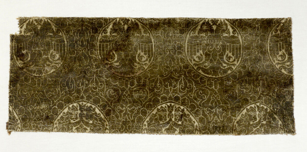 Textile Fragment with Double-Headed Eagles and Facing Lions, Silk, gilded animal substrate around a silk core; plain and twill weave (lampas)