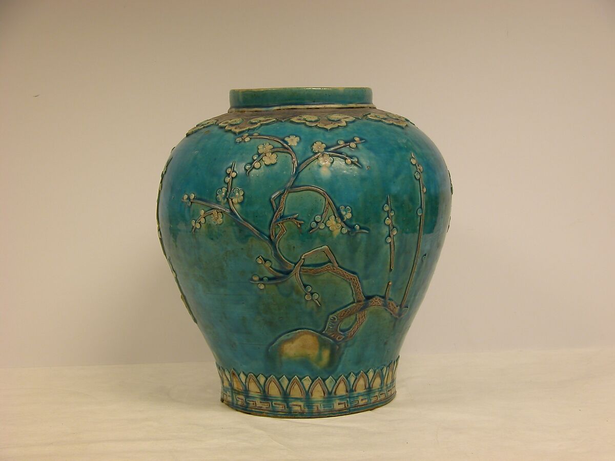 Jar decorated with plum blossoms, Stoneware with aubergine and turquoise glaze (Fahua ware), China 