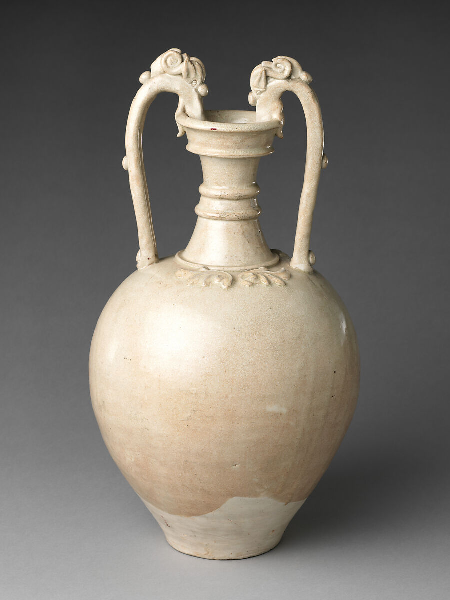 Amphora with dragon-shaped handles, Stoneware with raised decoration and pale buff glaze, China