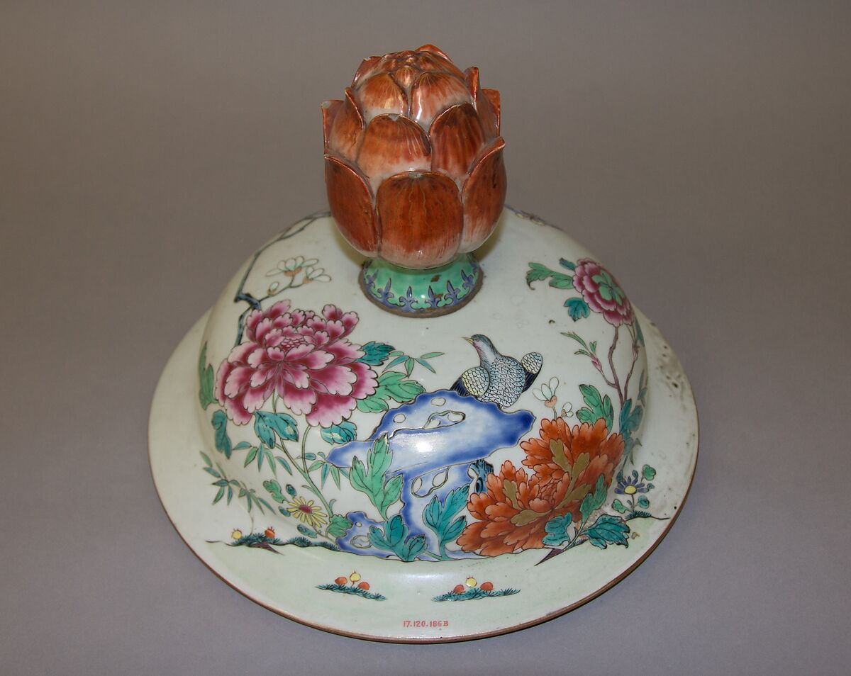 Covered jar with phoenix, Porcelain painted in overglaze polychrome enamels (Jingdezhen ware), China
