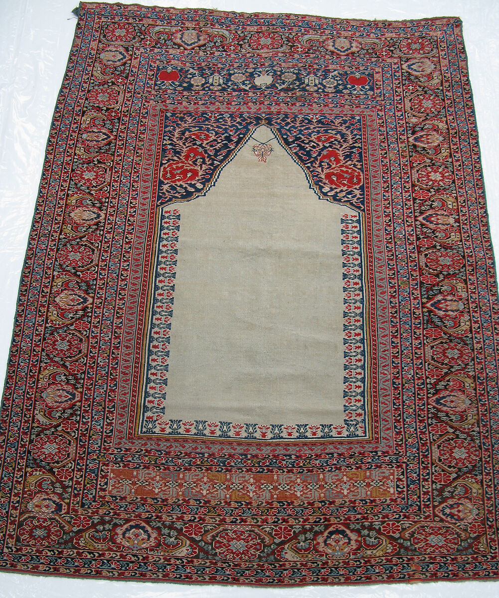 Prayer Rug with Niche Design, Wool (warp, weft, and pile), cotton (pile); symmetrically knotted pile