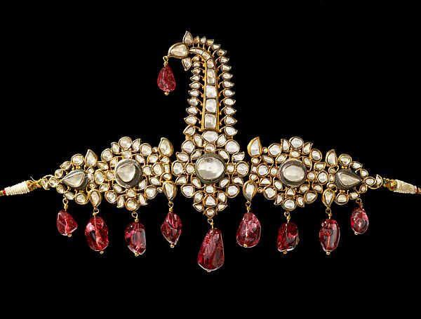 Turban Ornament (sarpesh), Gold, set with diamonds, with hanging spinels of earlier date; enamel on reverse 