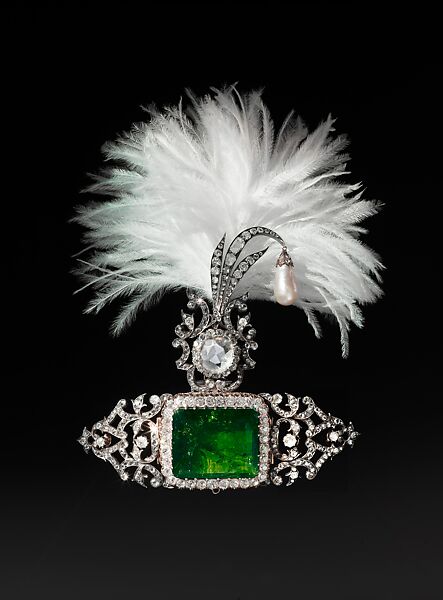 Turban Ornament and Brooch (sarpesh), Gold and silver, set with emerald, diamonds and hanging pearl 