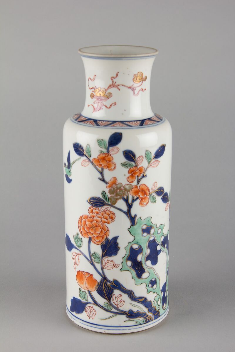 Vase with birds and flowers, Porcelain painted with underglaze cobalt blue and overglaze polychrome enamels (Jingdezhen ware), China