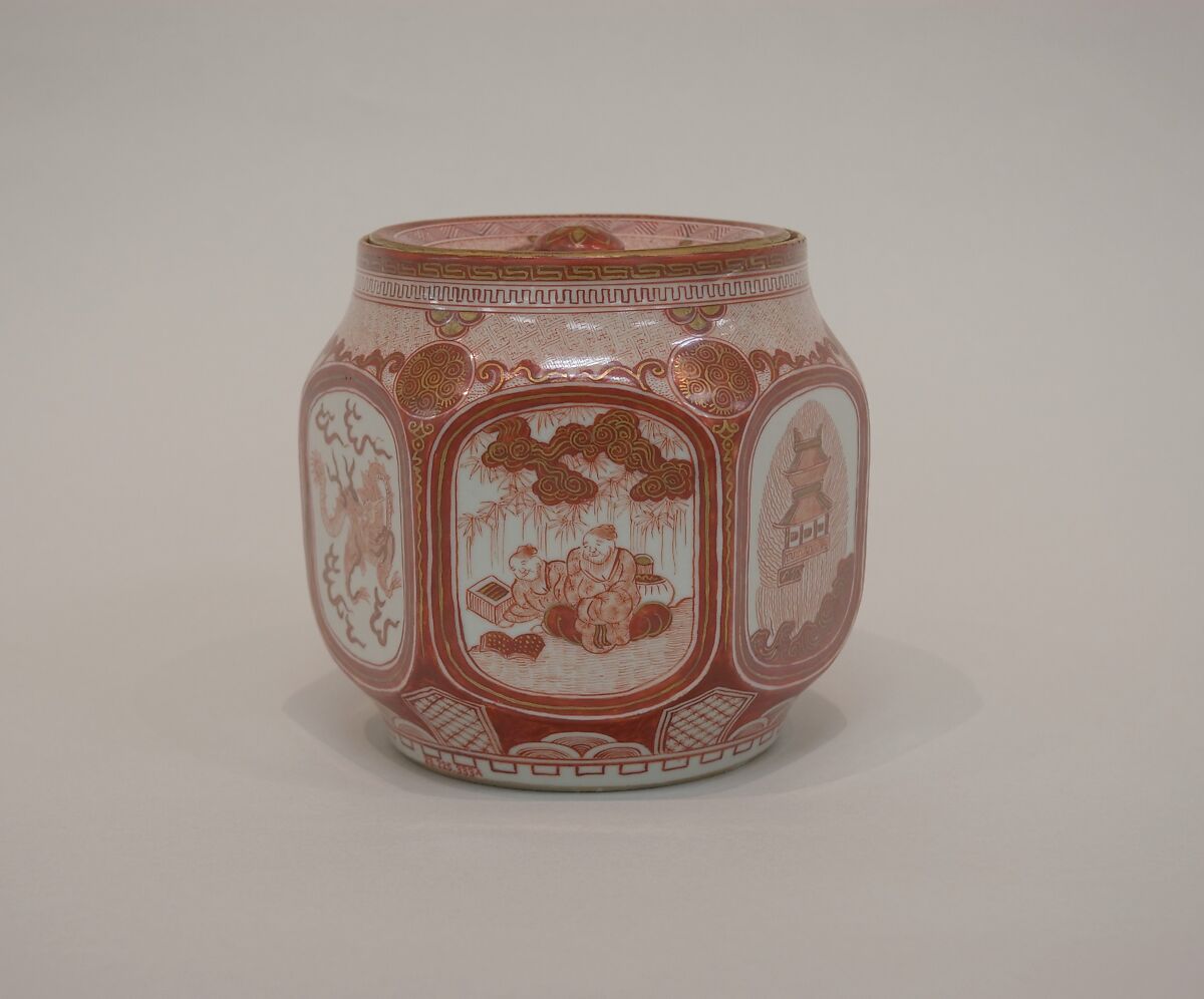 Jar with cover, Porcelain decorated in red and gold (Koto ware), Japan 