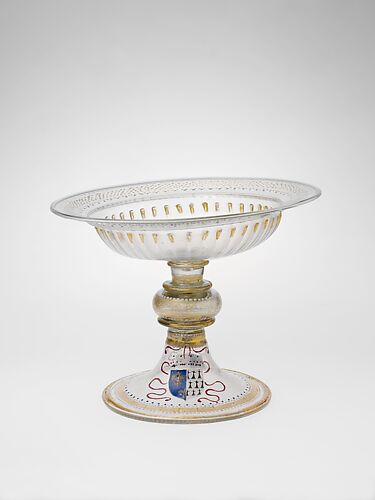 Armorial tazza