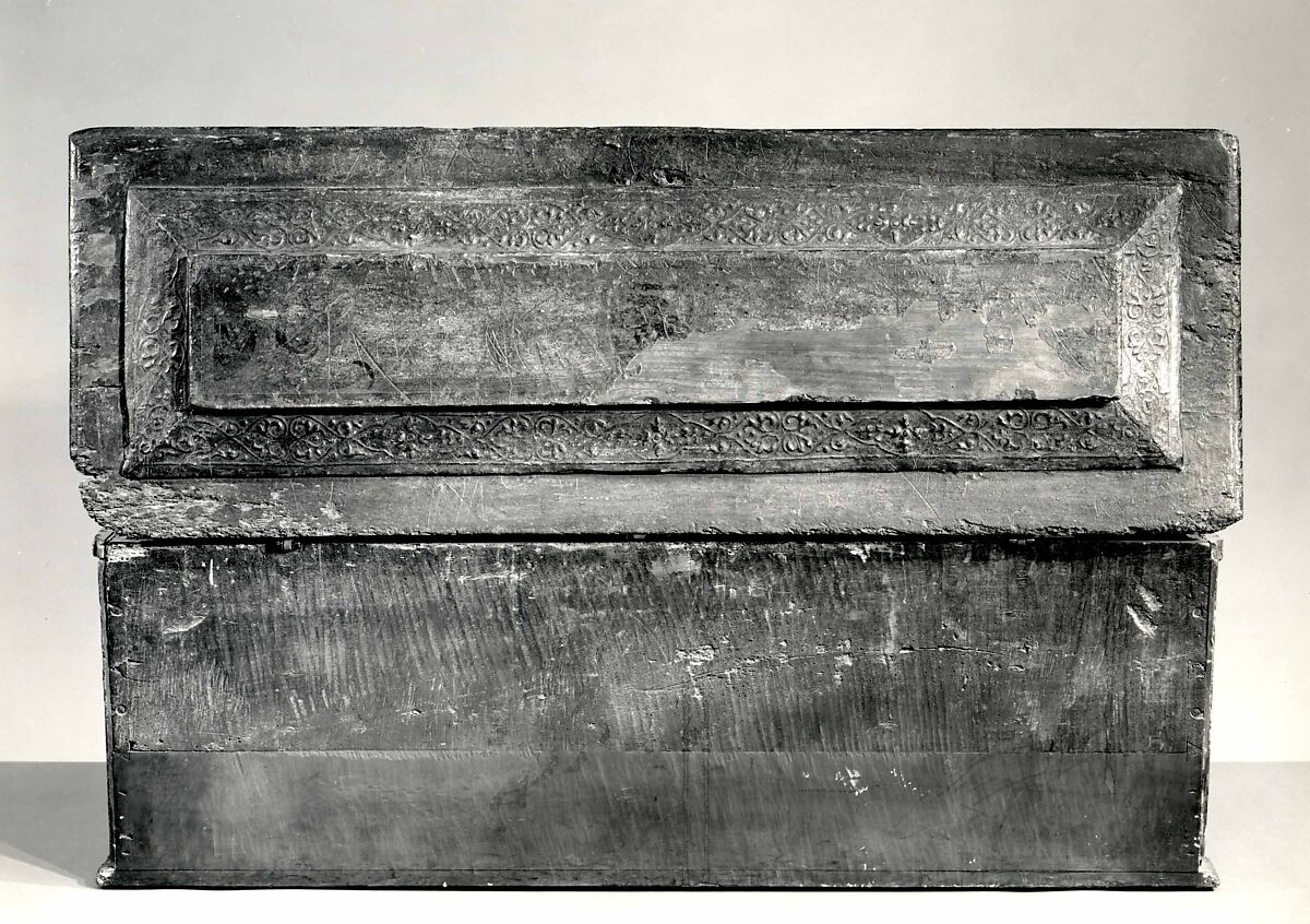 Cassone, Pinewood and poplar, gesso, partly gilded, form molded, and painted., Italian (Tuscany, Florence or Siena)