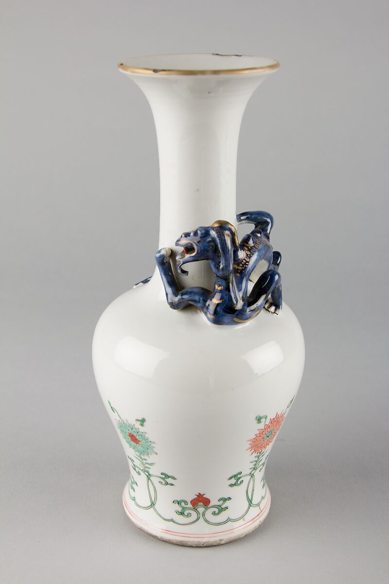 Vase with entwined dragon, Porcelain painted in overglaze polychrome enamels, and relief decoration with dark blue glaze and gilt (Jingdezhen ware), China 