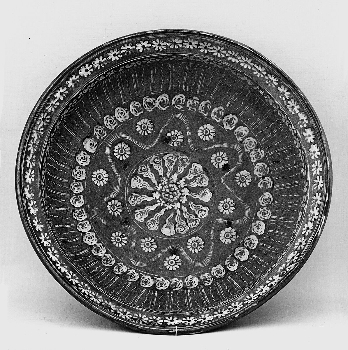 Bowl, Pottery with designs inlaid in the paste and covered with transparent glaze (Yatsushiro ware), Japan 