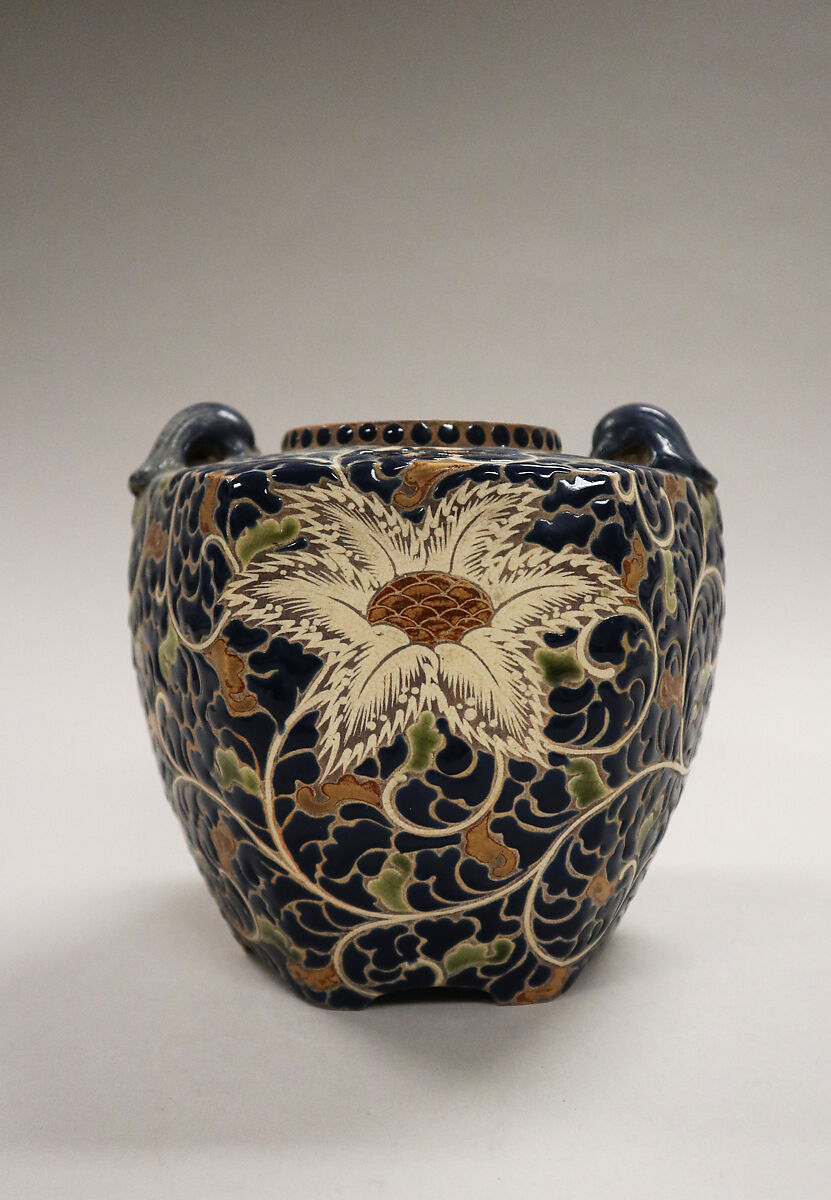Clove boiler, Rakutozan (Japanese,), Faience decorated in enamels (Kyoto ware), Japan
