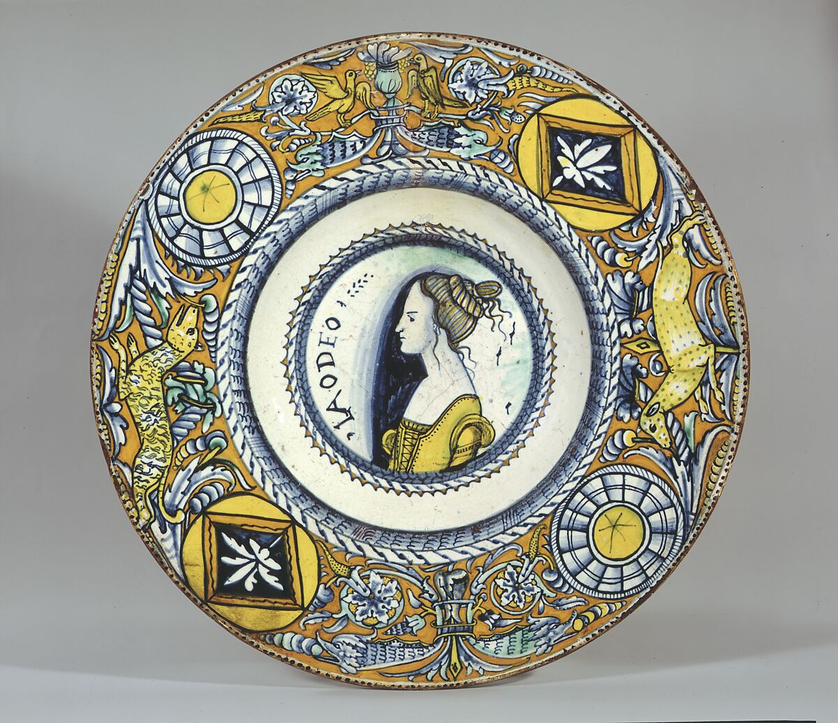 Plate (tagliere), Maiolica (tin-glazed earthenware), Italian, Deruta