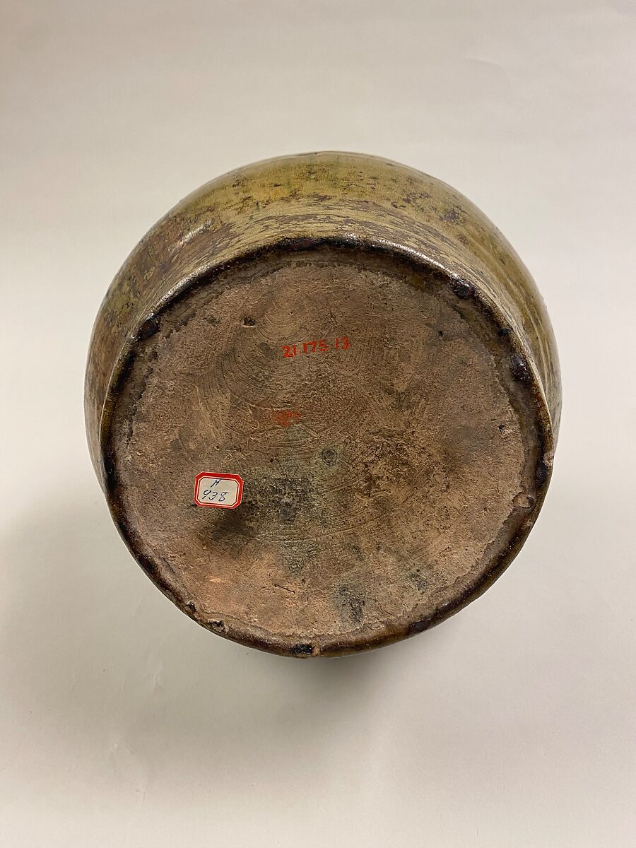 Wine container (hu), Earthenware with lead green glaze, China