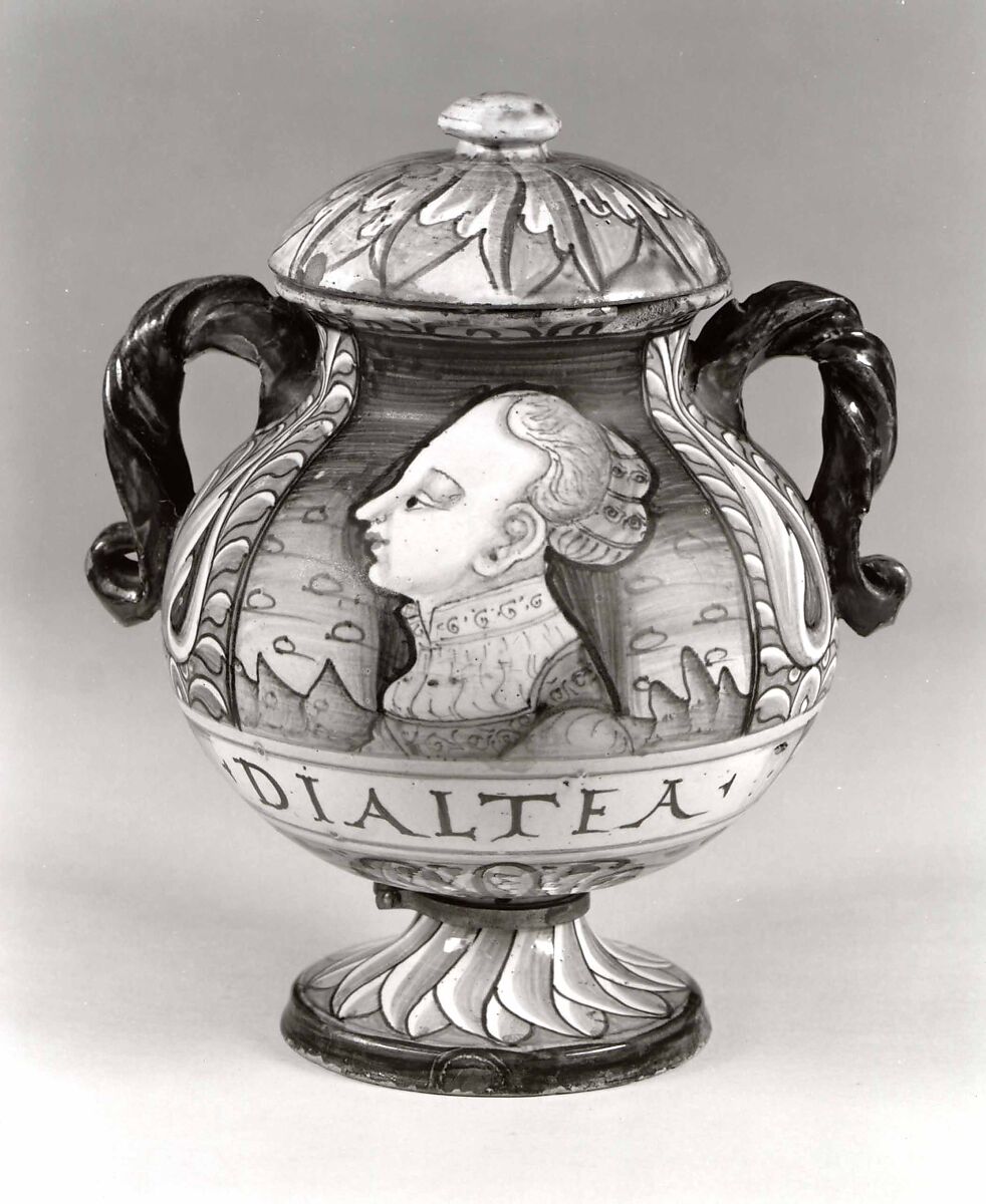 Apothecary vase (vaso da farmacia), Maiolica (tin-glazed earthenware), Italian, Castelli 