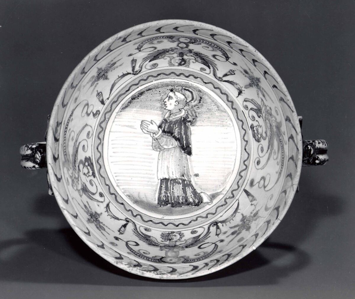 Soup bowl with cover (tazza con coperchio), Maiolica (tin-glazed earthenware), Italian, Deruta, or French