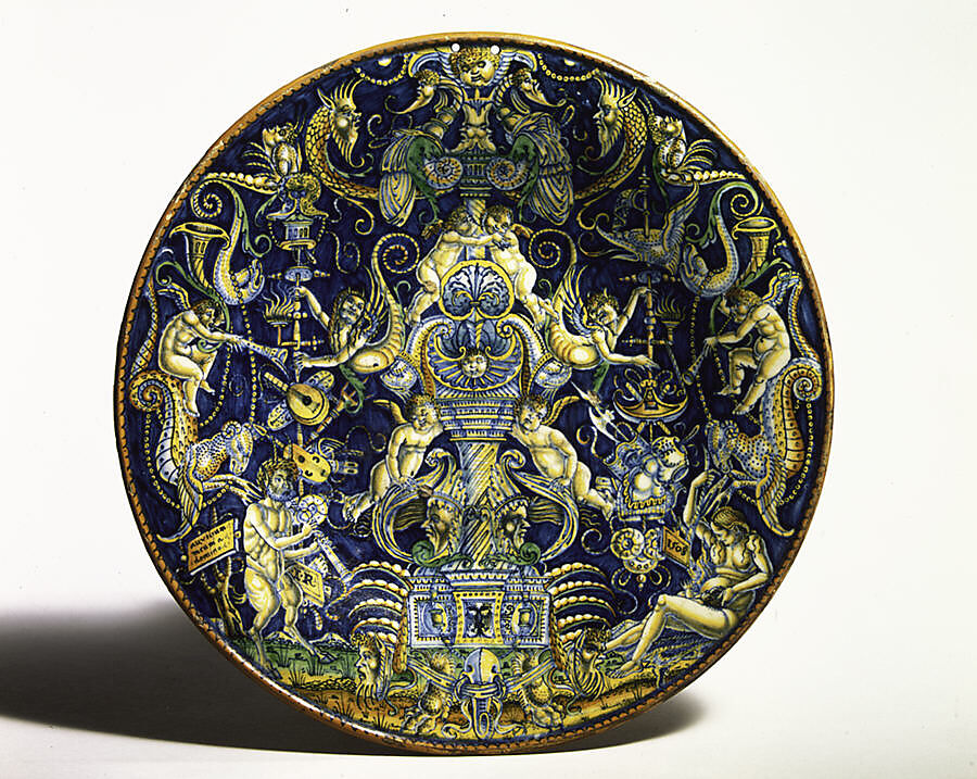 Plate (piatto), Maiolica (tin-glazed earthenware), Italian, possibly Cafaggiolo 