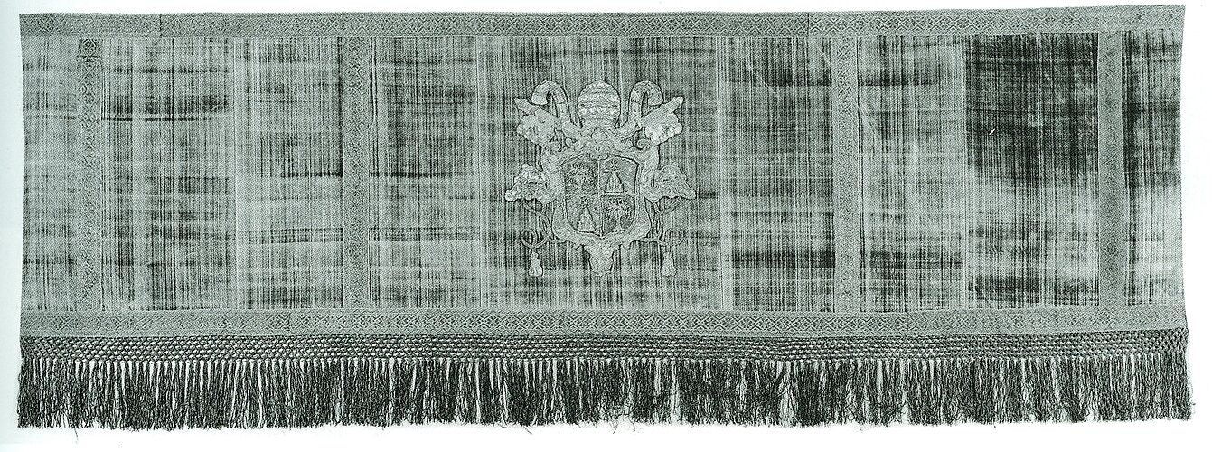 Valance with Chigi coat of arms
