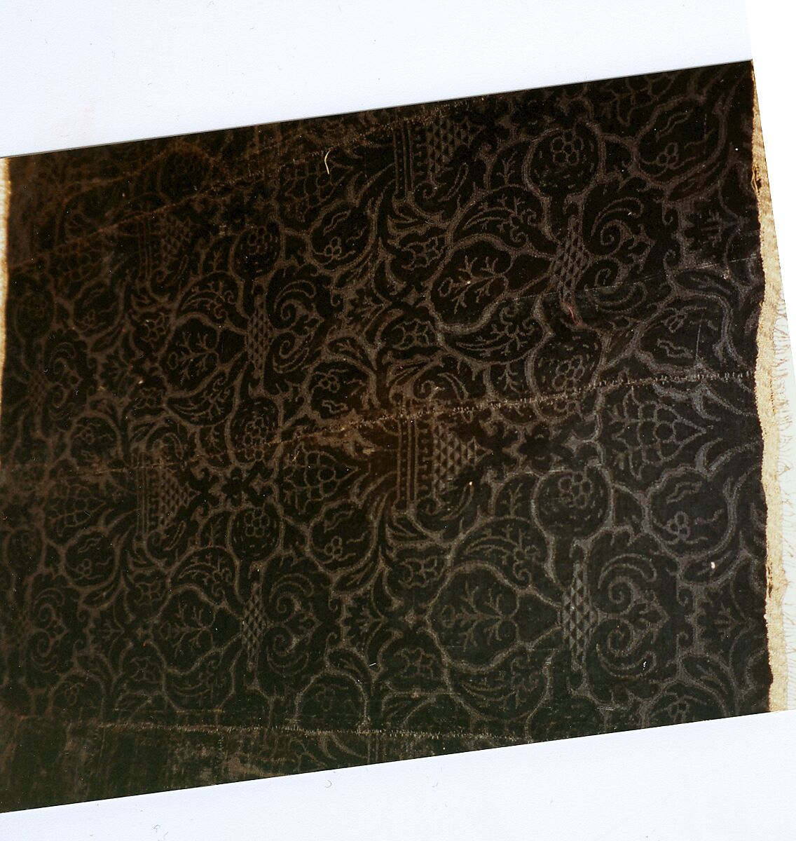 cover, silk; metal., Italian 