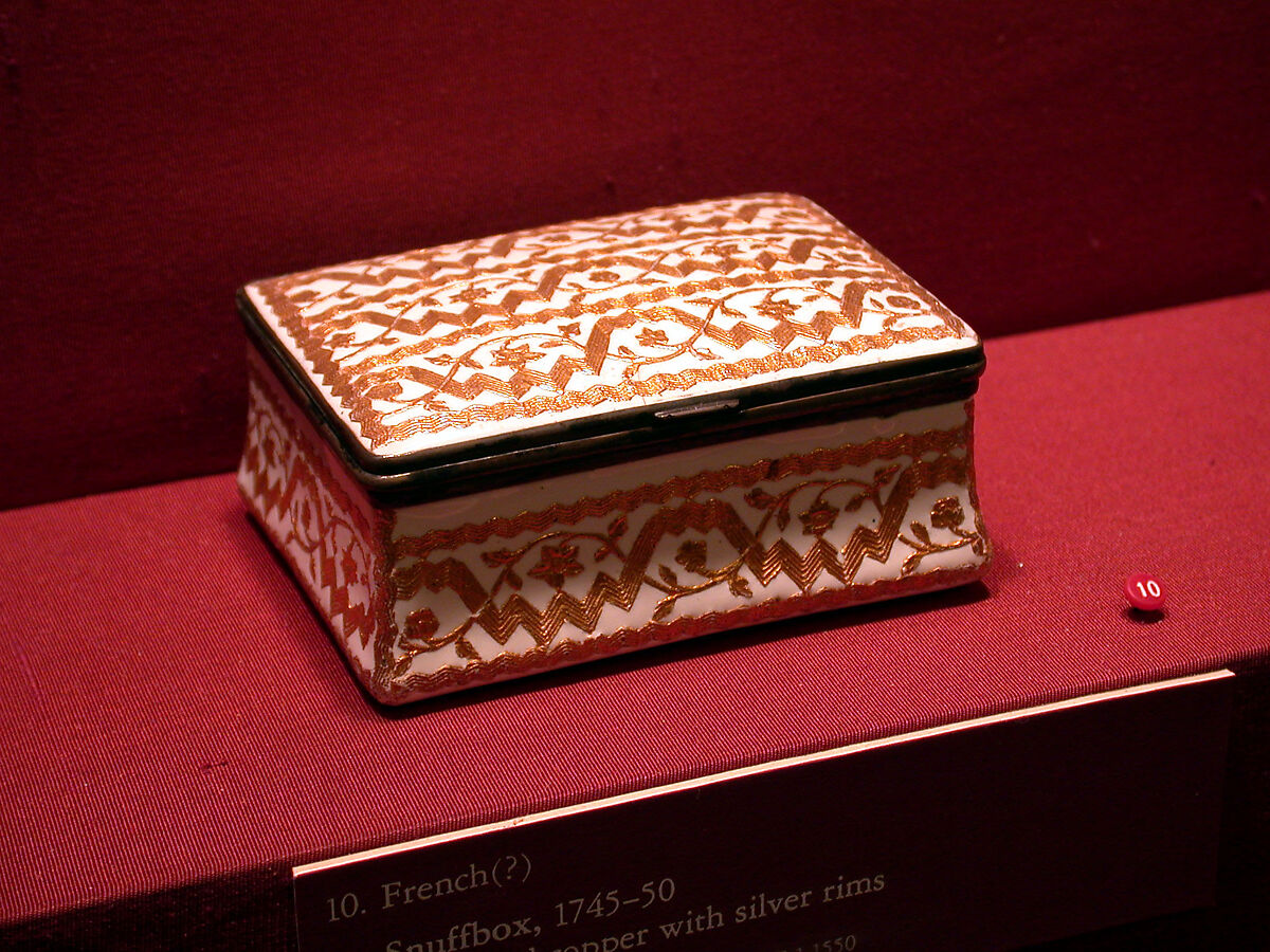 Snuffbox with Trellis Patterns, Enameled copper with silver rims, French