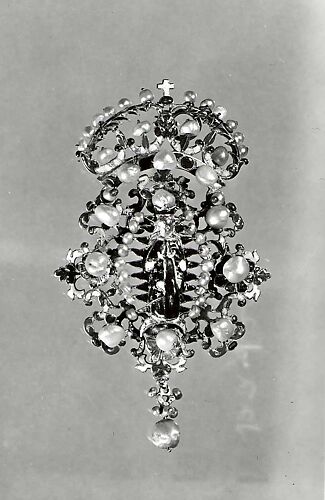 Pendant with the Virgin of the Immaculate Conception