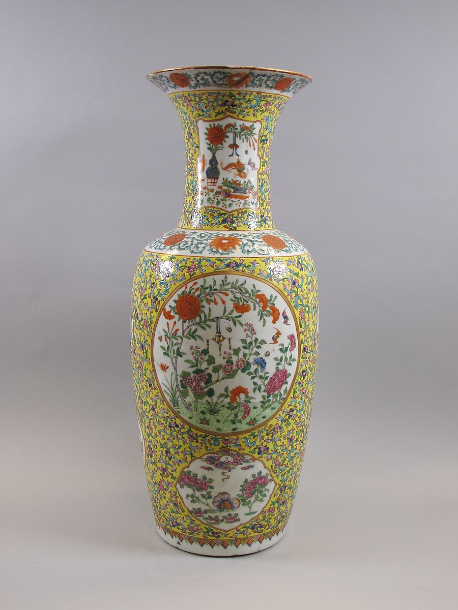 Vase with auspicious symbols of Dragon Boat Festival (Duanwu), Porcelain painted in overglaze polychrome enamels (Jingdezhen ware), China