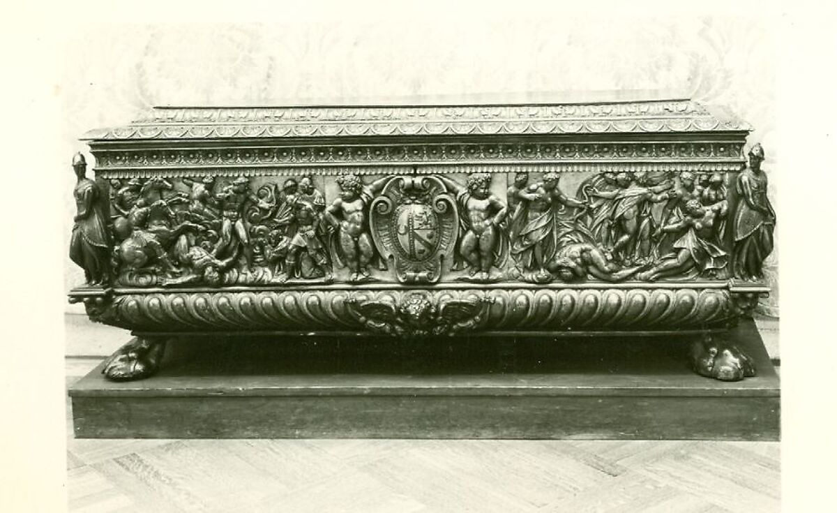 Cassone (chest), pair with 1975.1.1940, Walnut, carved and partially gilded; coniferous wood., Italian (Rome or Siena?)