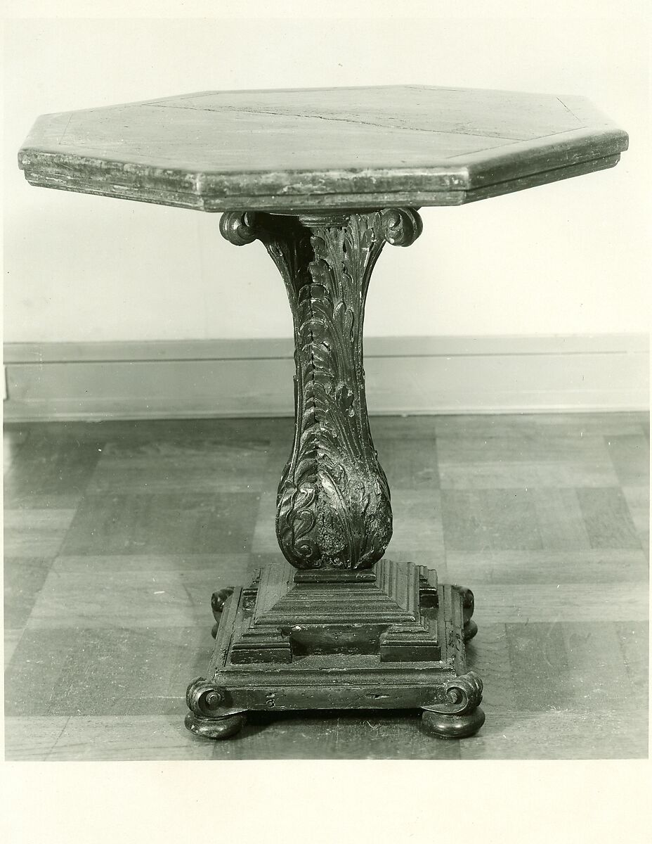 Octagonal table, Walnut., Italian